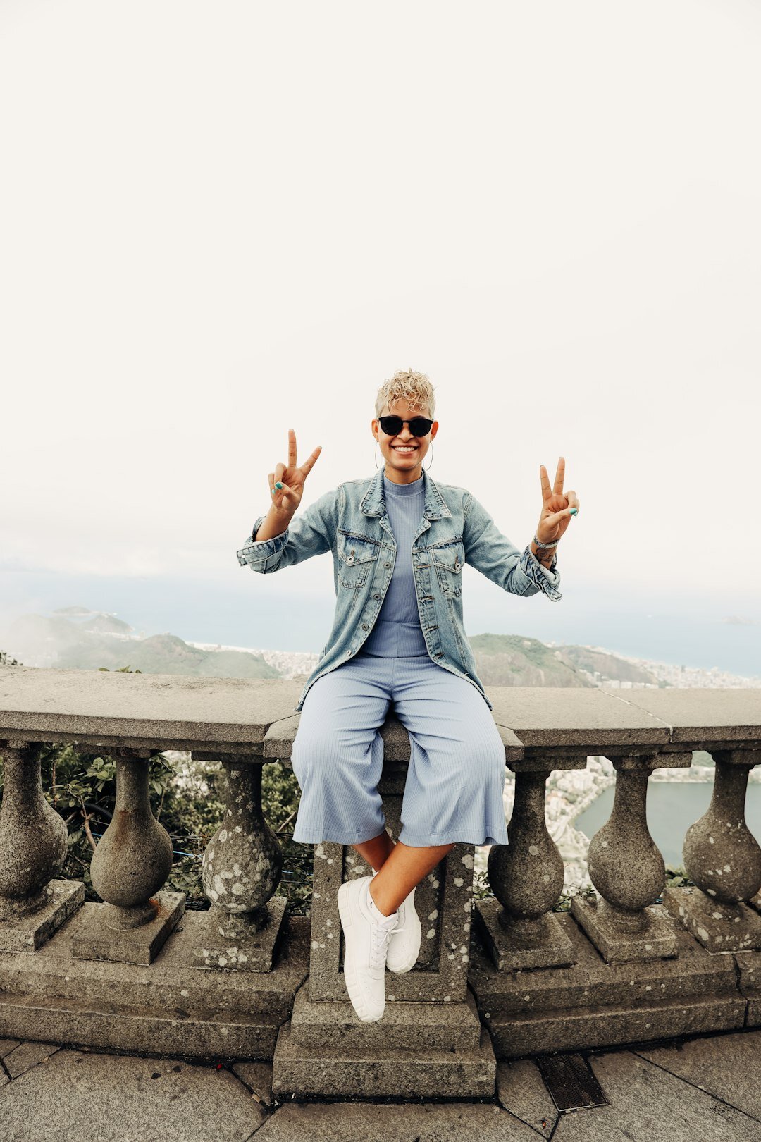 celebrity wearing sustainable fashion